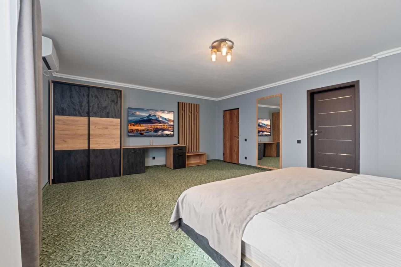 Aparthotel Fit 3*