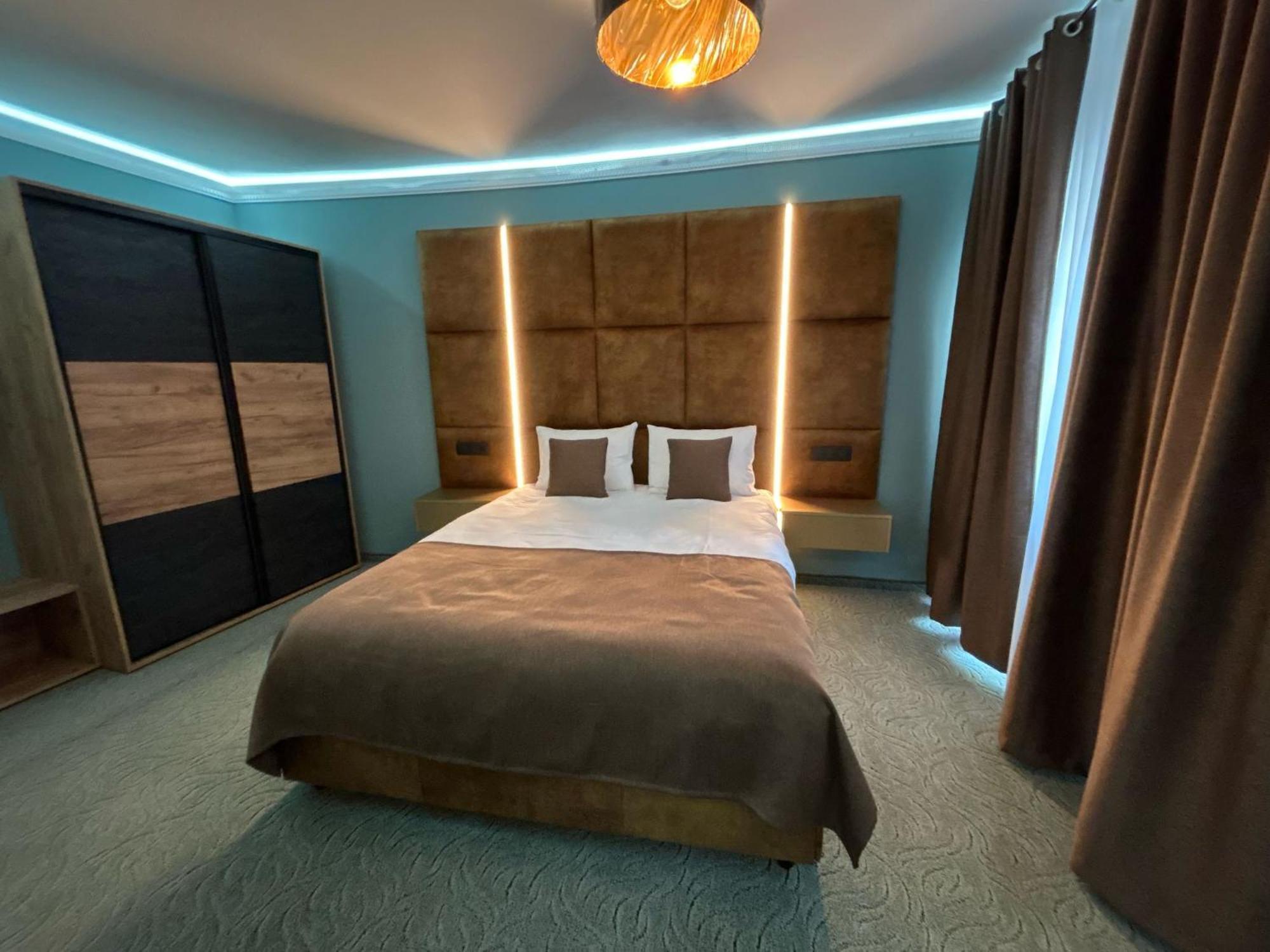 Fit Aparthotel 3*